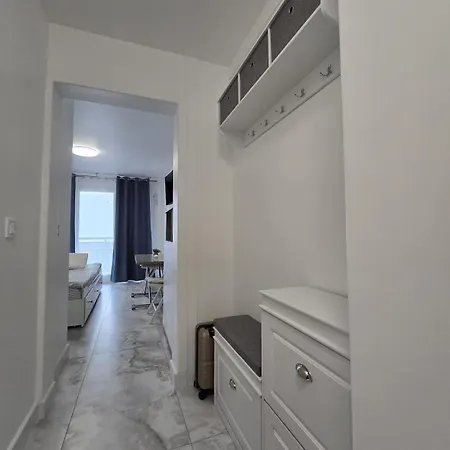 Apartman Cozy Seaside With Private Parking Nizza